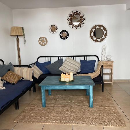 Port Royal Apartments, Heated Pool, Speed Wifi, Terrace Арона Екстериор снимка