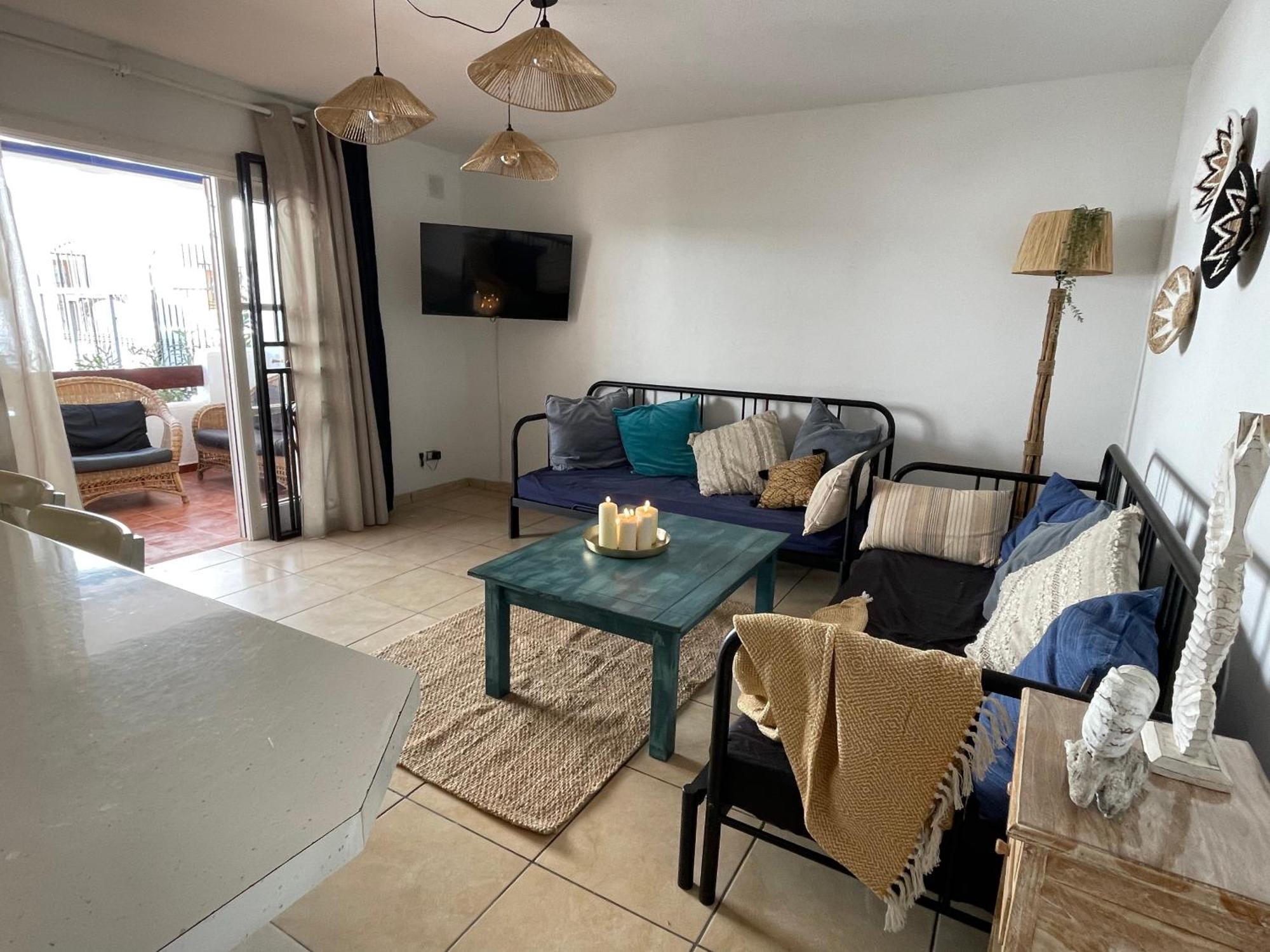Port Royal Apartments, Heated Pool, Speed Wifi, Terrace Арона Екстериор снимка